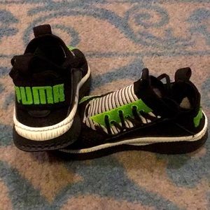 PUMA Ignite Sneakers 💚 Size 7.5